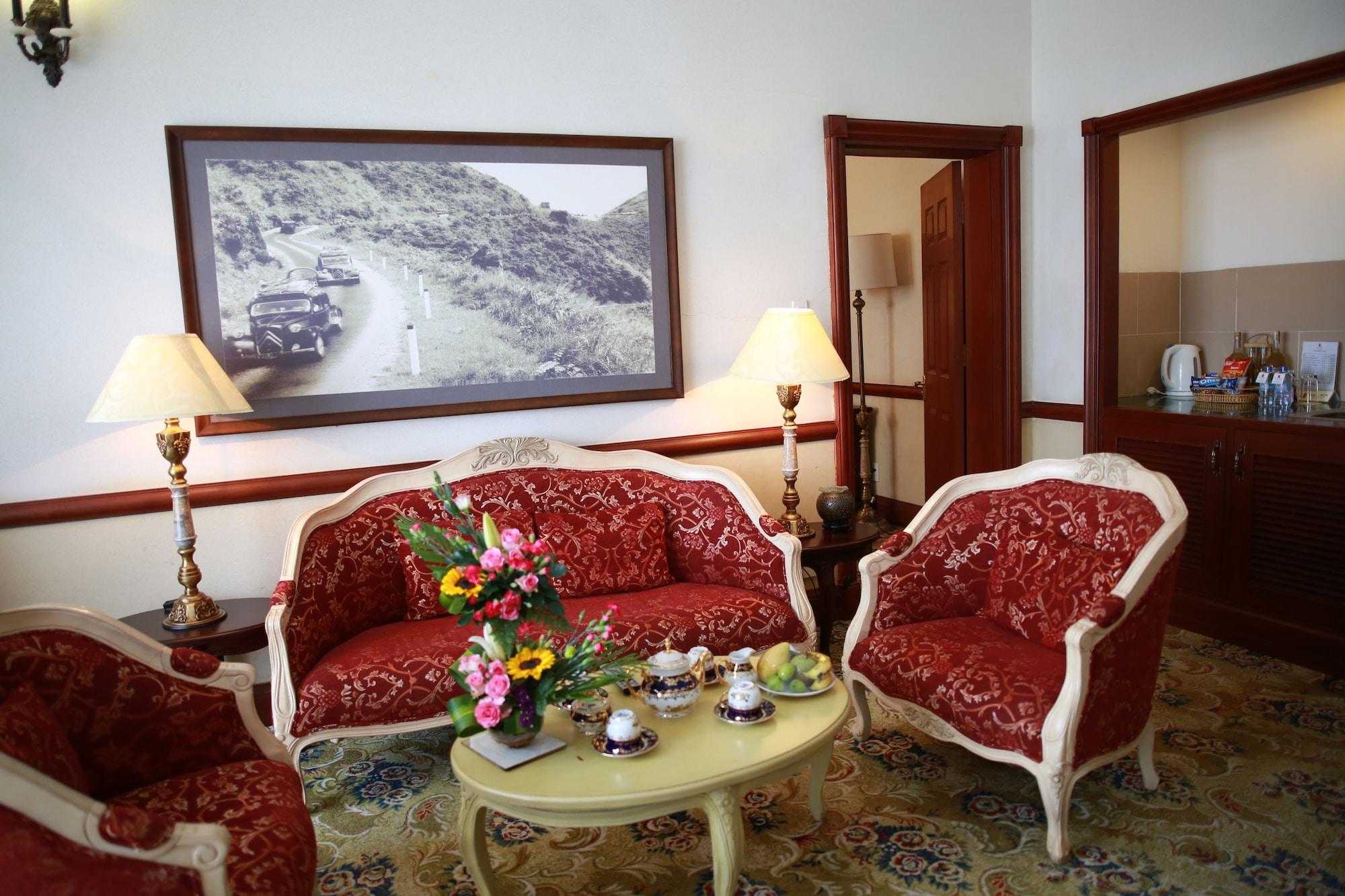 Sammy Dalat Hotel Buitenkant foto