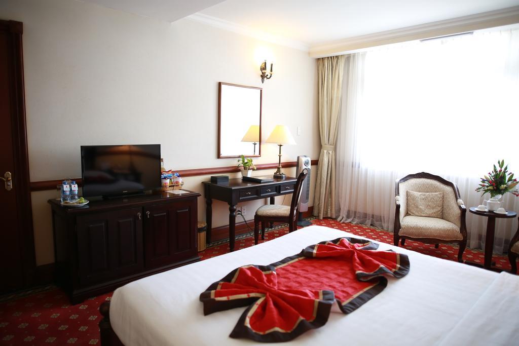 Sammy Dalat Hotel Buitenkant foto