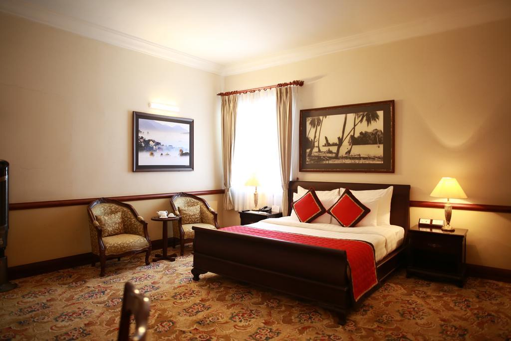 Sammy Dalat Hotel Buitenkant foto