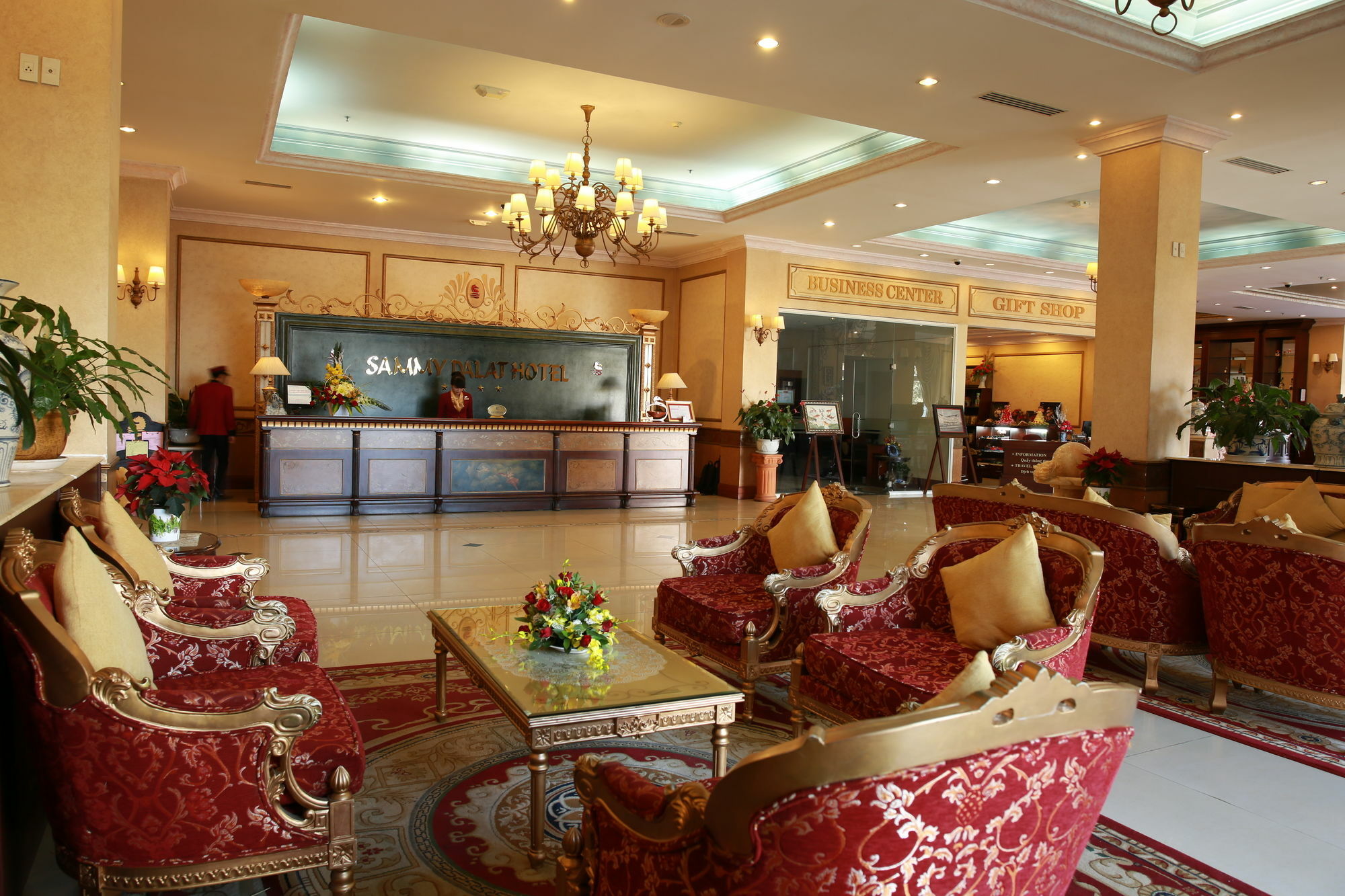 Sammy Dalat Hotel Buitenkant foto
