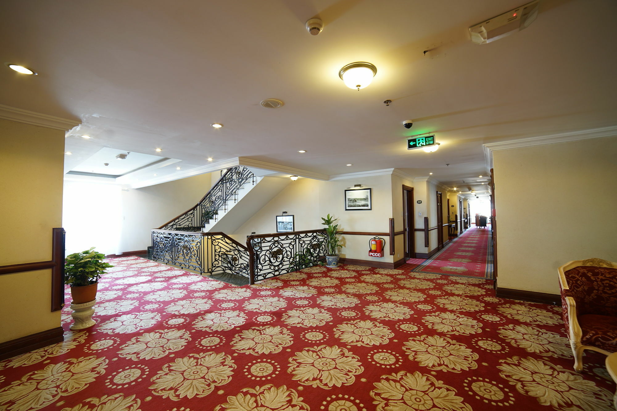 Sammy Dalat Hotel Buitenkant foto